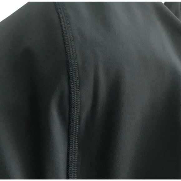 Size 6 Lululemon lab Nulux and Mesh One-Piece 8" Anchor - Picture 15 of 16